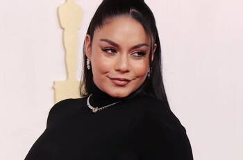 Vanessa Hudgens reveló su embarazo en la Alfombra Roja de los Premios Oscar 2024