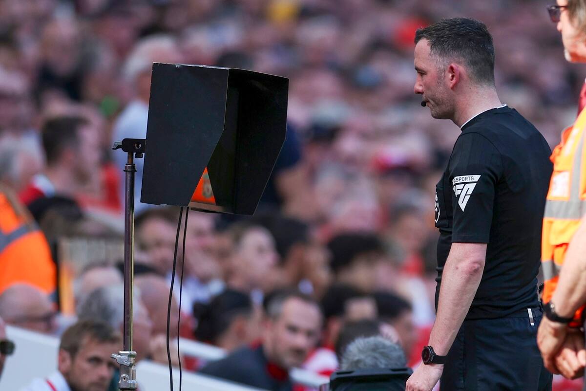 El uso de sistema de arbitraje podría peligrar en la presente Eurocopa.