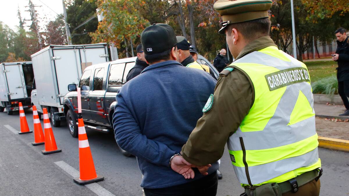 Conducir sin este documento arriesga multas y cárcel: sanciones llegan hasta $686.000