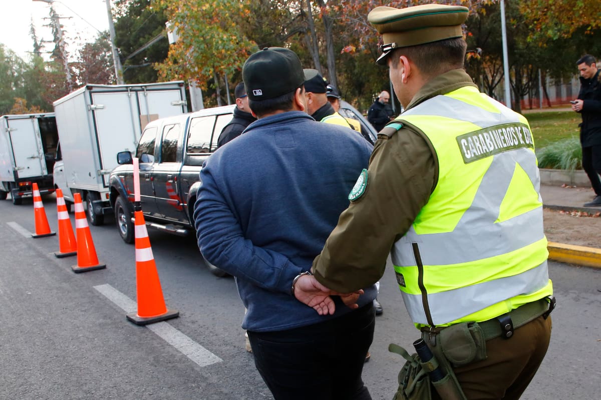Si esta infracción es reiterada se arriesga la suspensión temporal o permanente de la licencia de conducir.