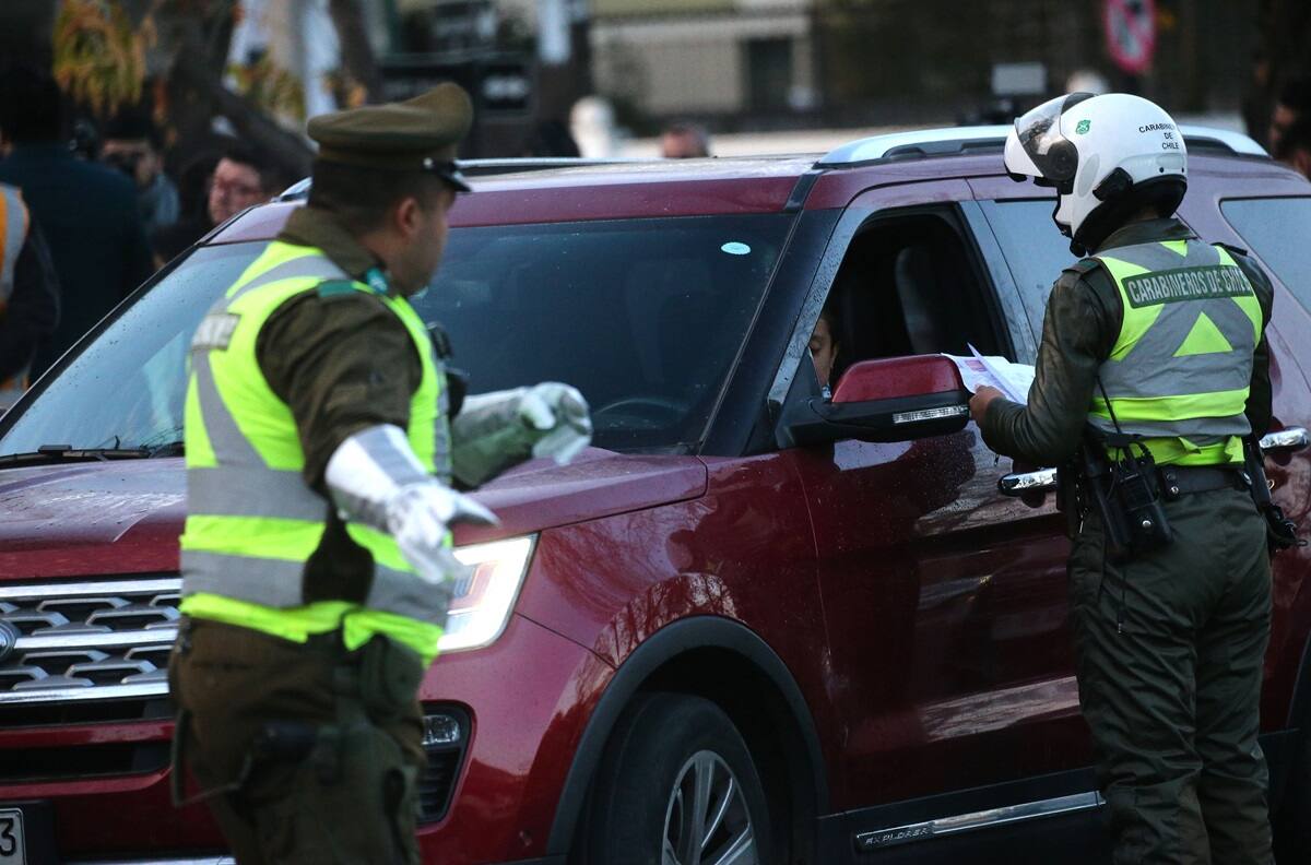 Esta es la multa por la que puedes pagar más de $6.700.000 si eres sorprendido con un documento con estas características