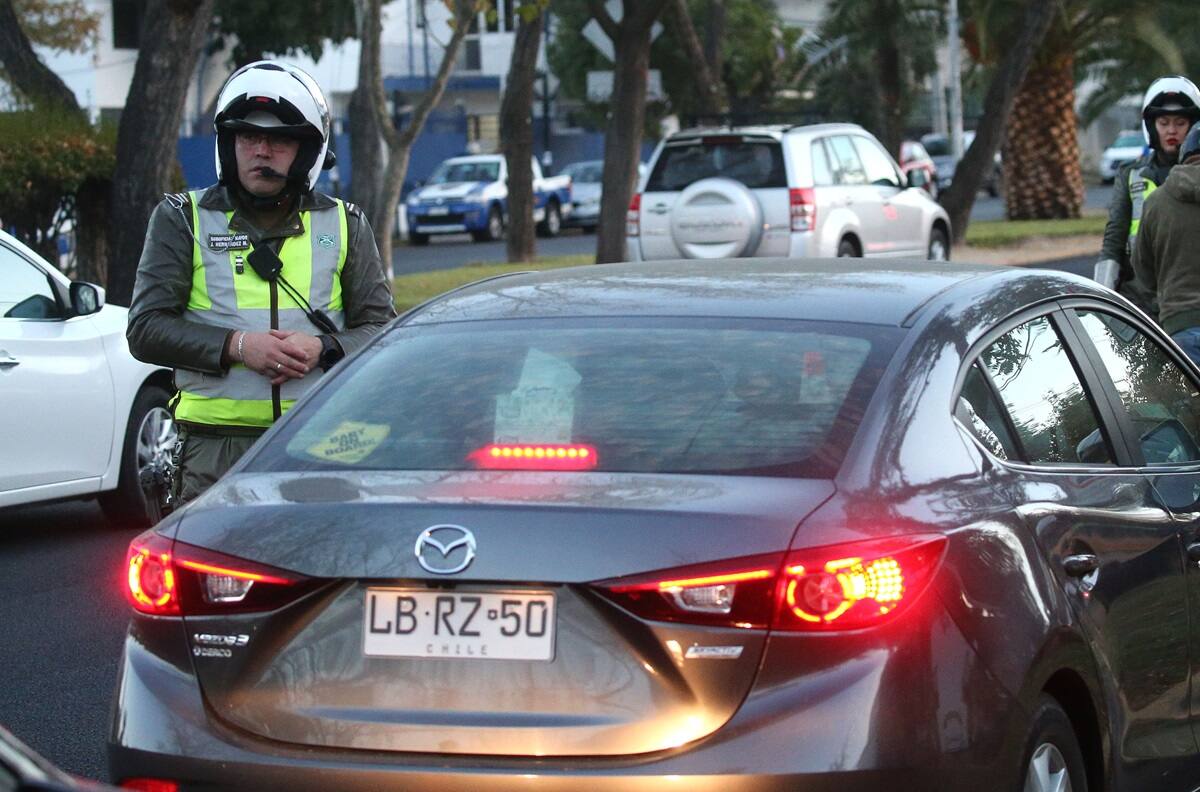 Conductores que tengan este documento vencido arriesgan multas de hasta $68.000