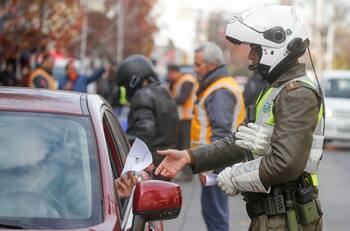 Estas son las 10 infracciones más comunes que cometen los conductores en Chile