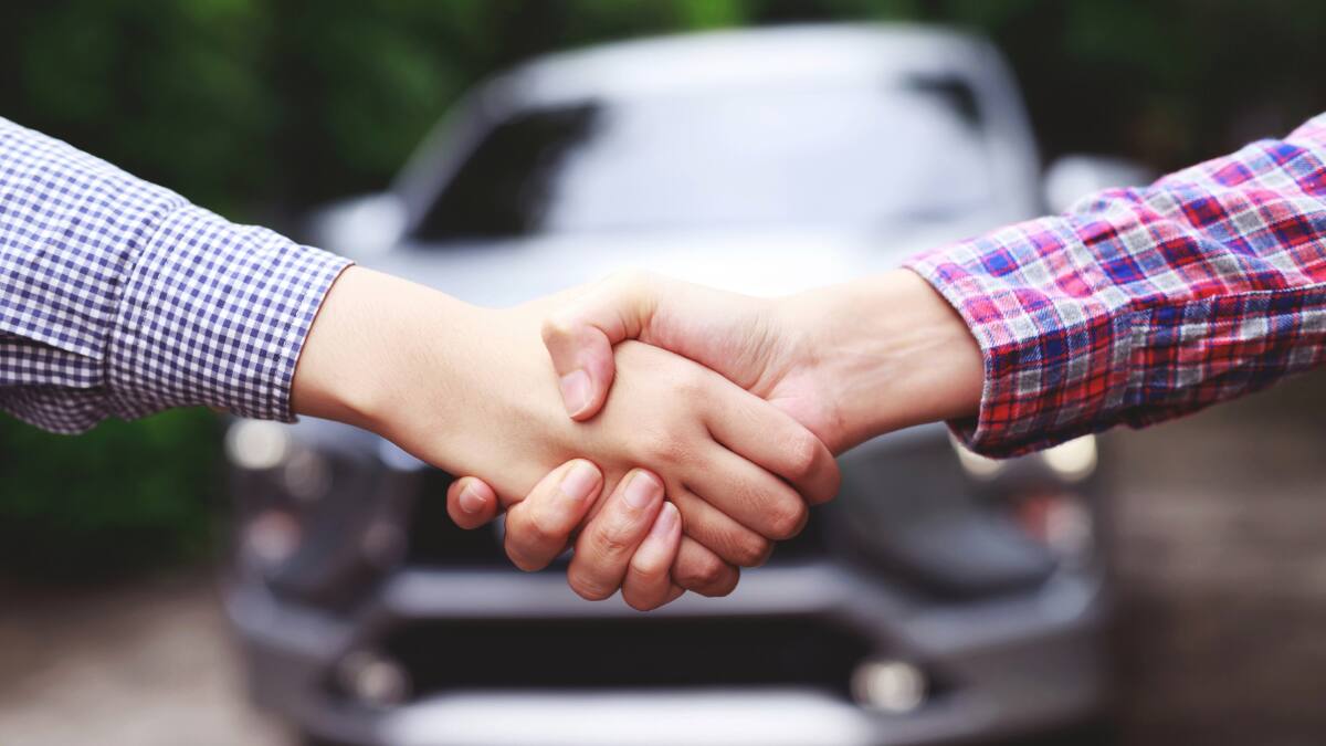 Esto es lo que debes tener en cuenta antes de traspasar un vehículo: Lugar, documentos y limitaciones