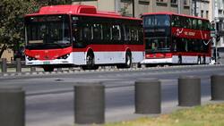 Más de 800 mil personas invaden la vía exclusiva en Santiago: Este es el monto a pagar si eres sorprendido