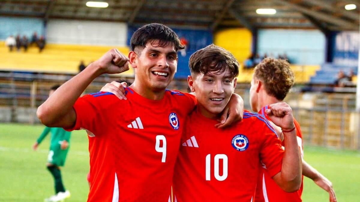 Iba a ser la gran figura de Chile Sub-17 y ahora firmó por tres años con Colo Colo