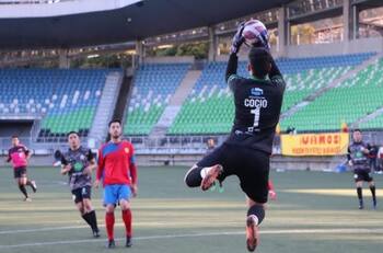 VIDEO | Deleznables comentarios machistas de relator en plena final regional: “Mejor vaya a cocinar”