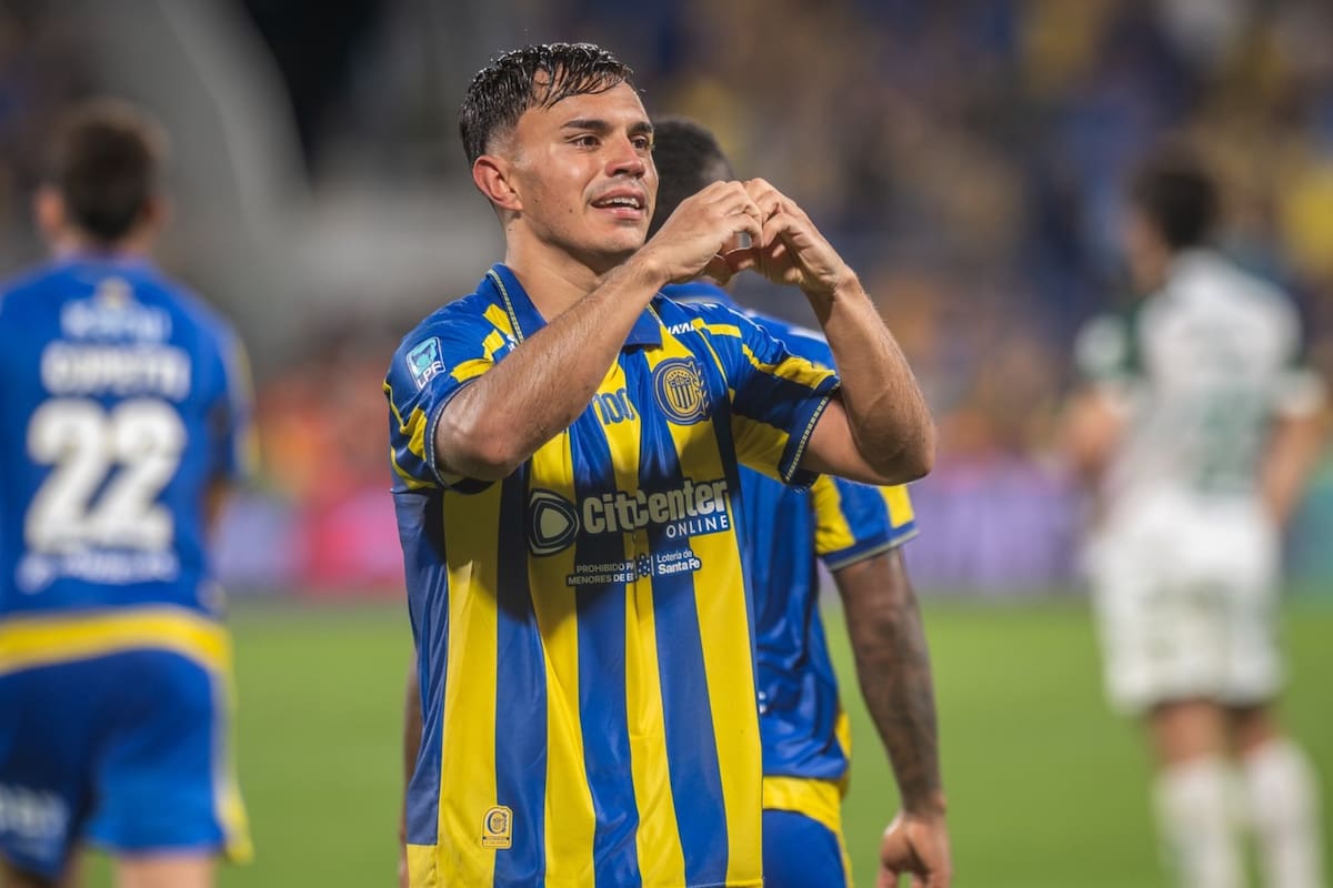 El volante anotó su primer gol en Rosario Central. Foto: @RosarioCentral