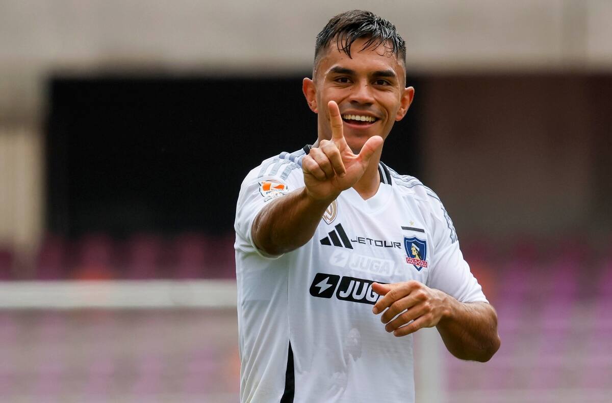 En Rangers lo quieren: revelan la primera oferta que enviarían por Vicente Pizarro