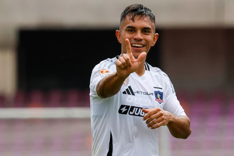 celebrando su gol ante Deportes La Serena. Foto: Aton.