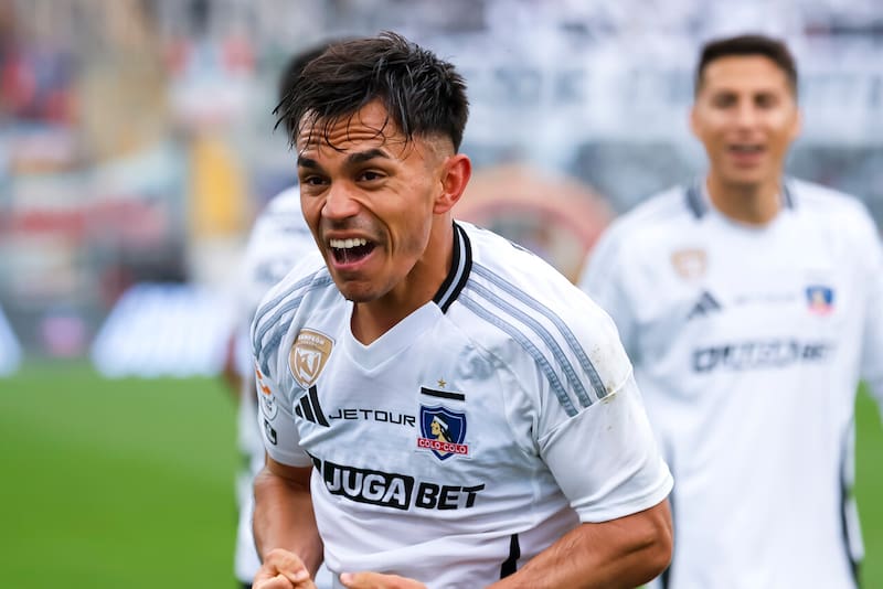 Hoy una de las grandes figuras de Colo Colo.