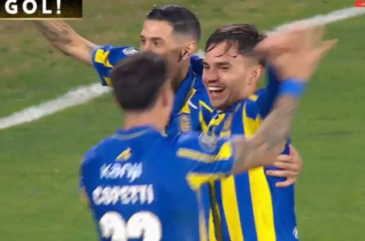 VIDEO | Vicente Pizarro se viste de goleador y anota para Rosario Central en Copa Libertadores