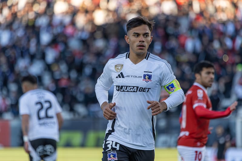 El mediocampista despertó el interés de Athletico Paranaense, pero Blanco y Negro no lo dejará ir por menos de 3 millones de dólares. Foto: Felipe Escobedo