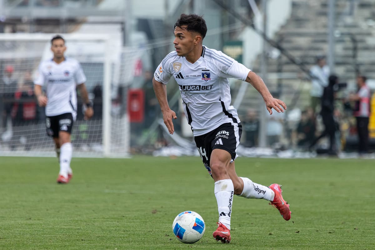 Será titular este domingo frente a la U. Foto: Felipe Escobedo