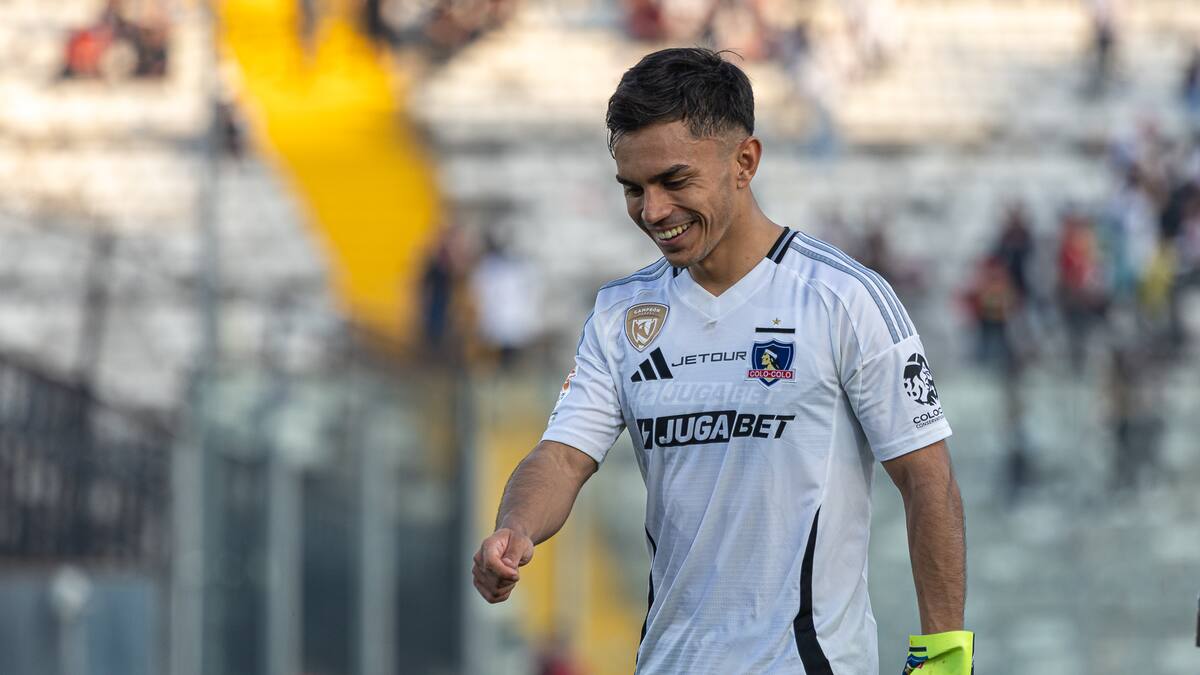 Jorge Almirón y Gustavo Quinteros se pelearán a Vicente Pizarro en el mercado de fichajes: la postura de Colo Colo