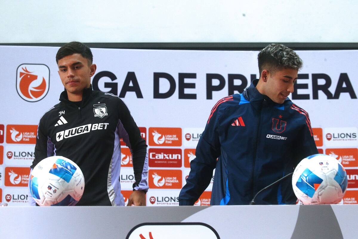 Vicente Pizarro y Lucas Assadi en la previa del Superclásico. Agencia Aton