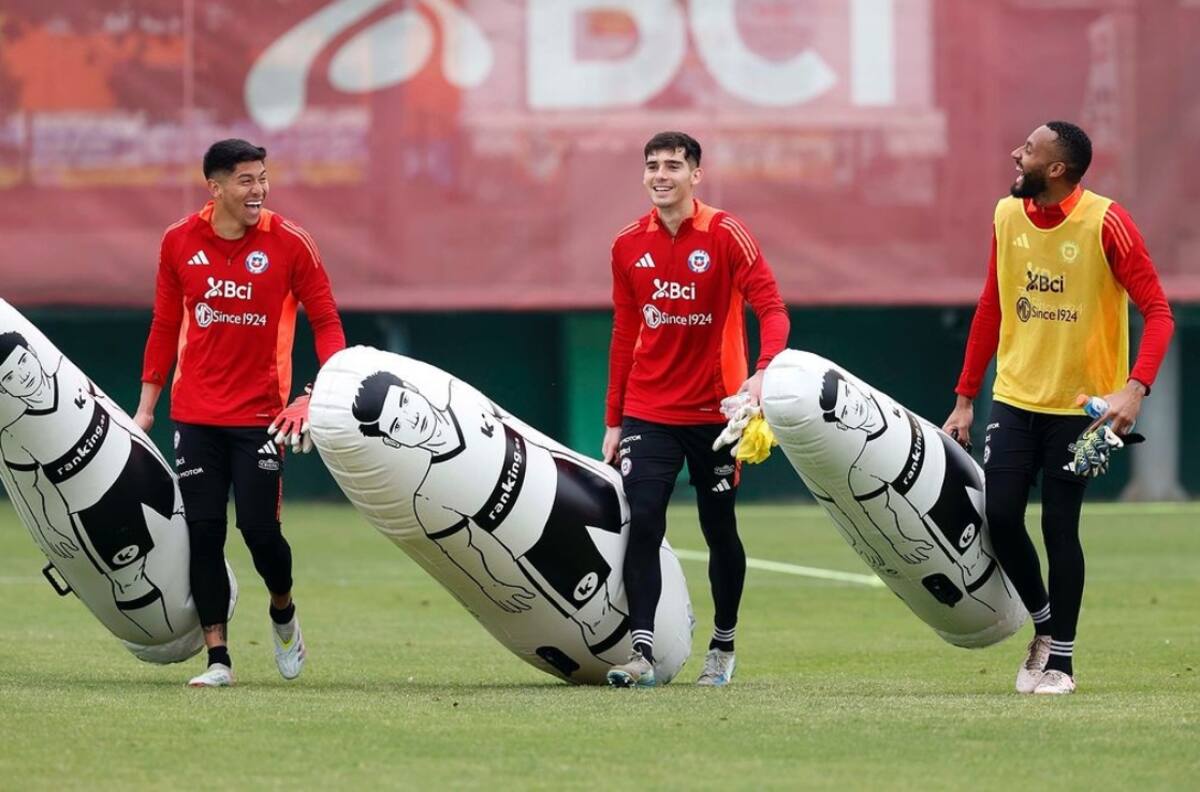Ex entrenador no puede creer la partida del chileno Vicente Reyes: “Es una decepción”