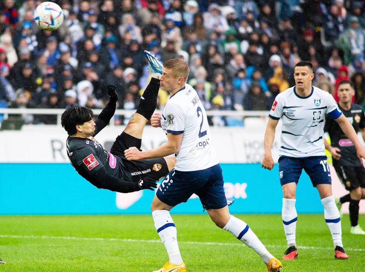 Víctor Dávila y el espectacular gol de chilena por la Copa Rusia ante Baltika. (Foto: CSKA Moscú)