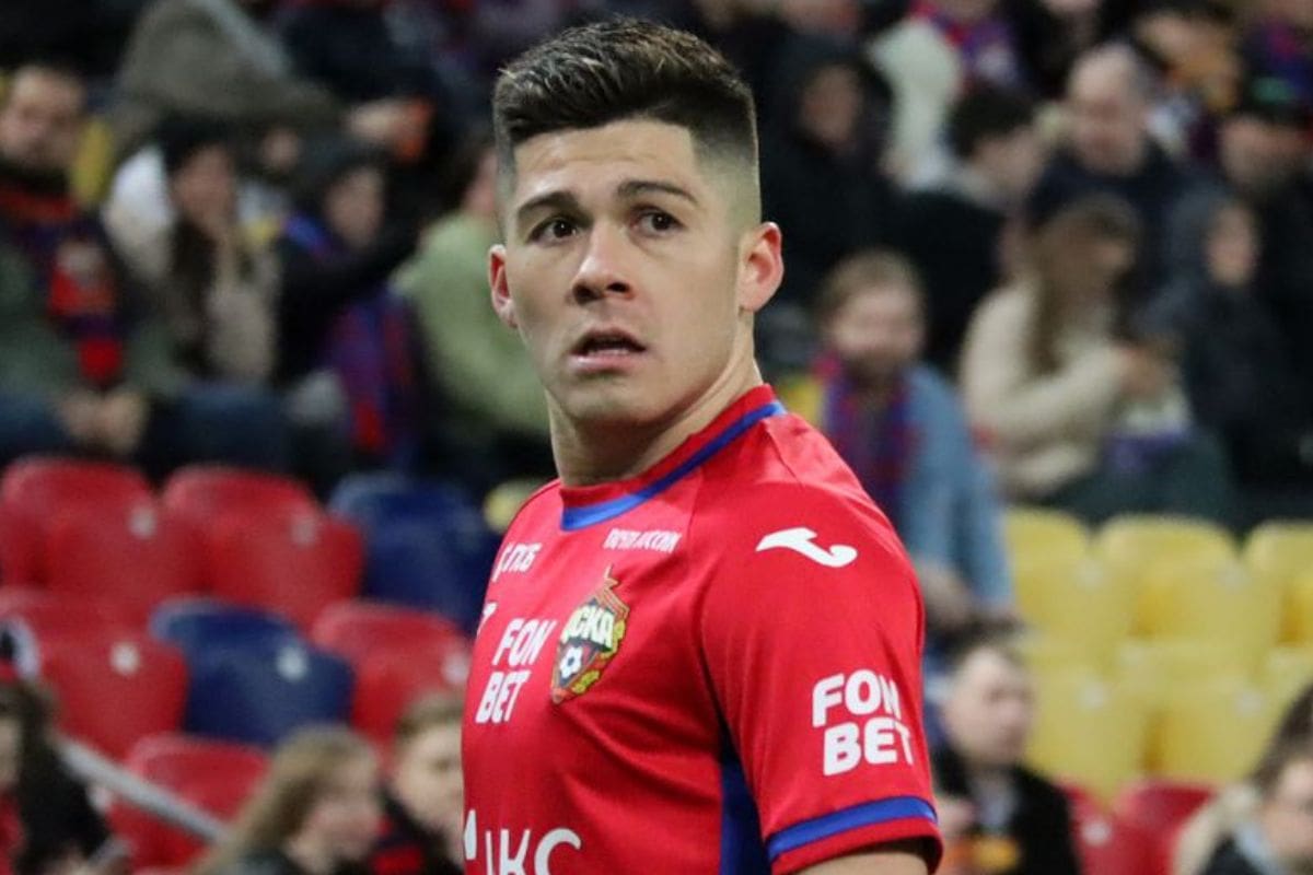 El pase del chileno pertenece a CSKA de Moscú.