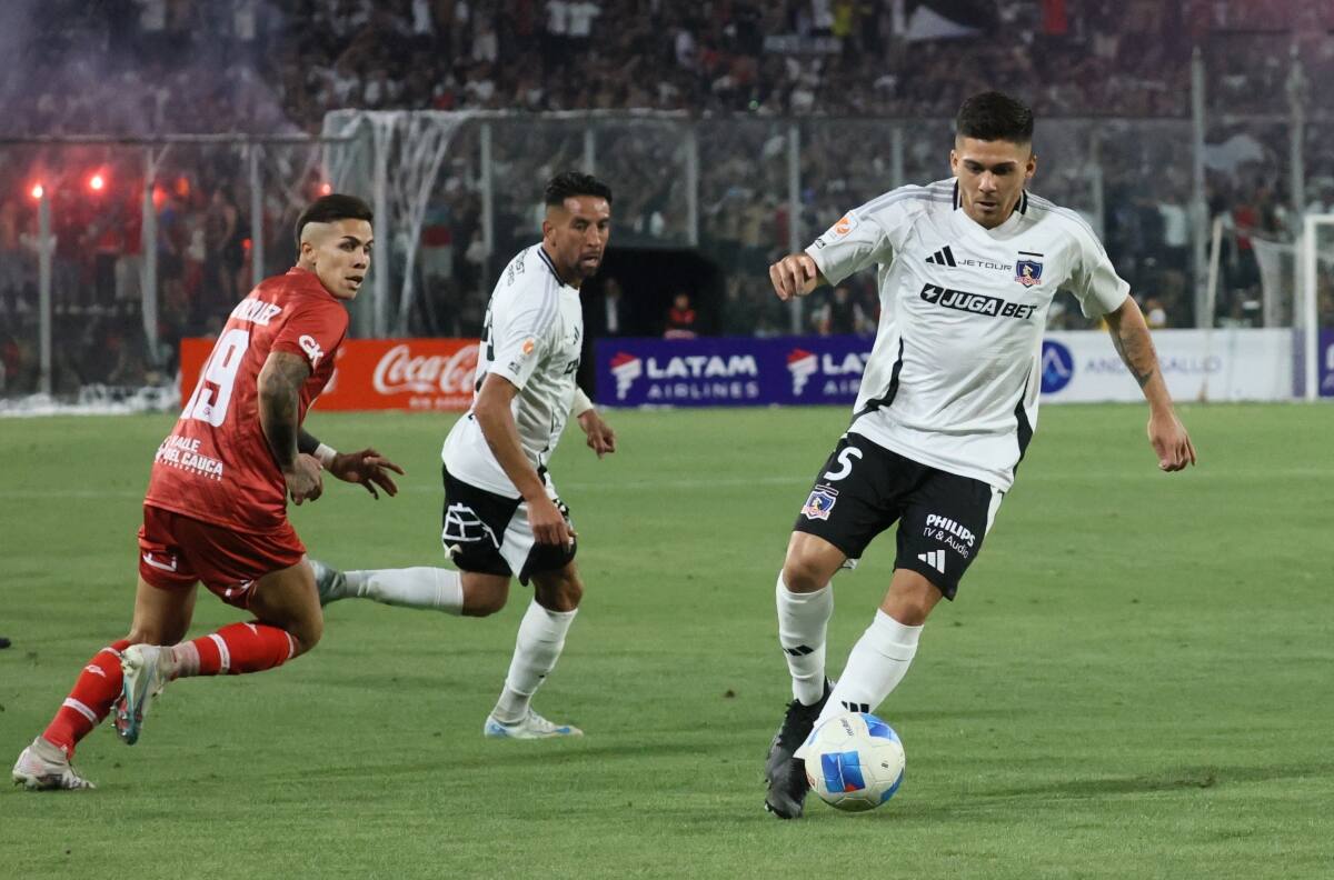 Los 2 refuerzos de Colo Colo que empiezan a recibir las primeras críticas: “Están lejos de...”