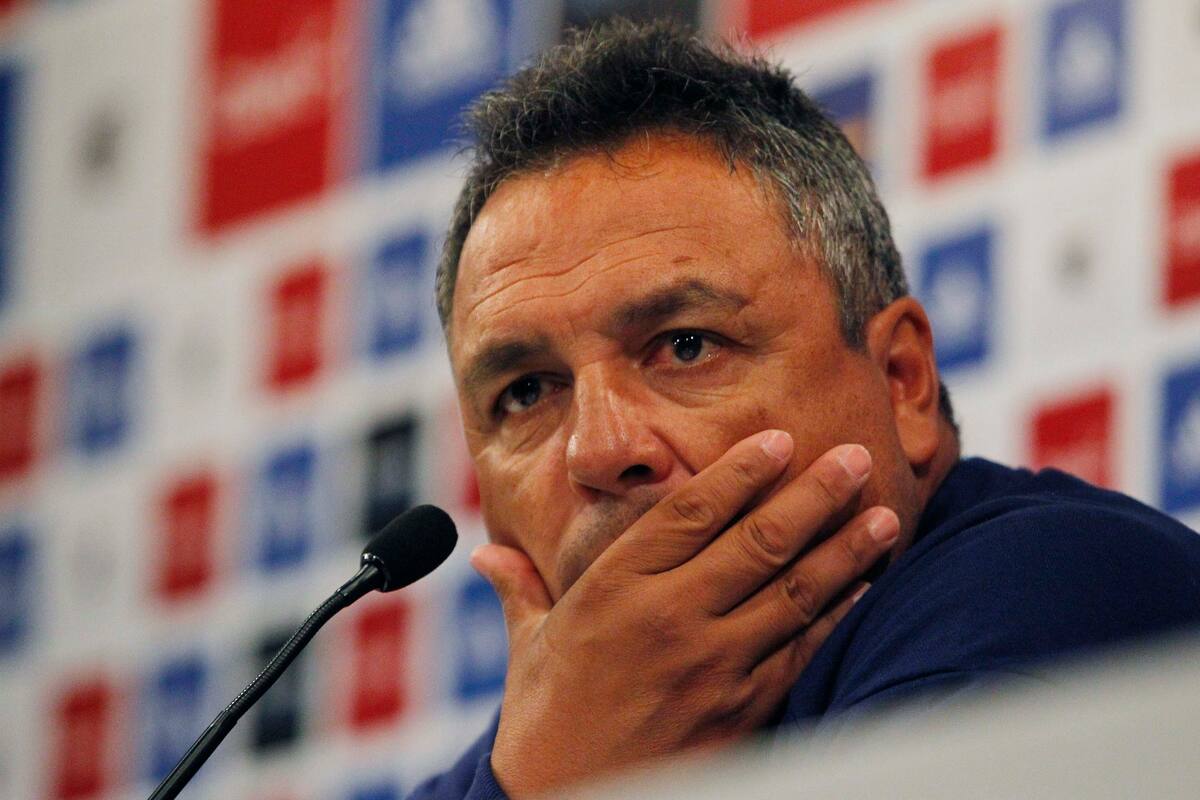 "El fútbol es mi pasión, pero no estoy dispuesto a hacer renuncias o a aceptar cosas que atentan contra mis principios para tener un trabajo".