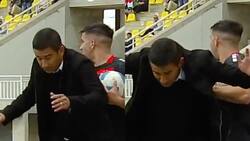 Víctor Rivero casi cae al suelo: el cruce entre el DT de Limache contra Jonathan Benítez