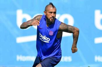 Hermano de Arturo Vidal: "Él siempre ha dicho que quiere volver a jugar en Colo Colo"