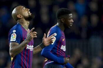 Arturo Vidal reveló que le entrega consejos a Dembelé