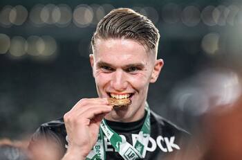 Vuelco total: Manchester United está a punto de robarle a Arsenal el fichaje más cotizado del mercado