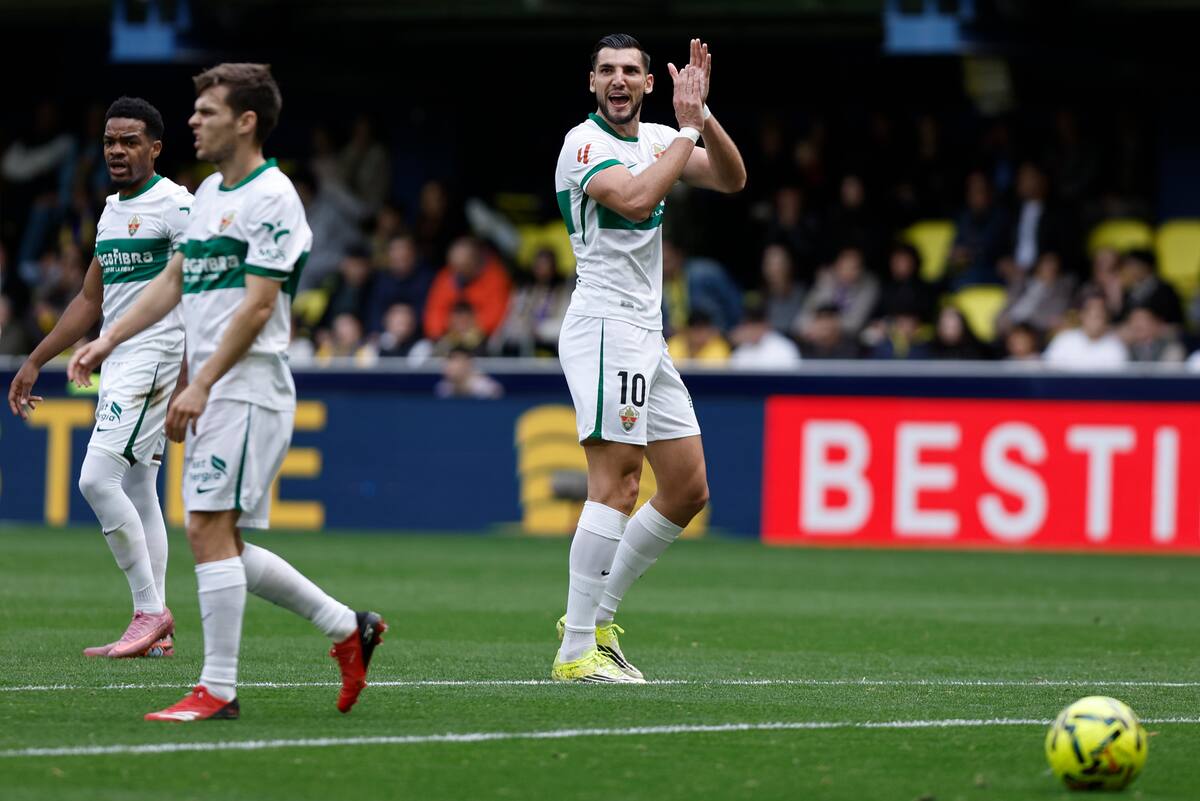 El cuadro Ilicitano cayó ante el Villarreal, sin Lucas Cepeda y quedó a un punto de la zona de descenso. Foto: Agencia EFE.