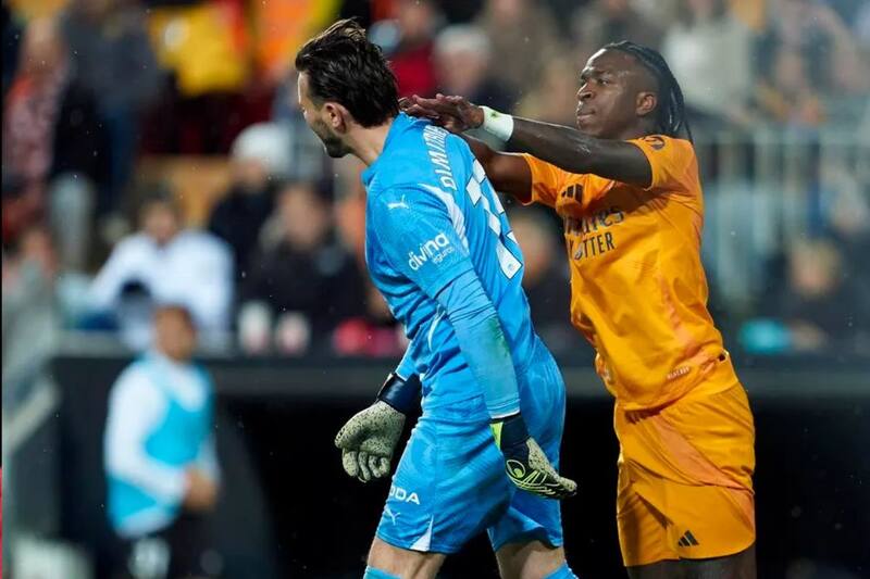 en Mestalla.