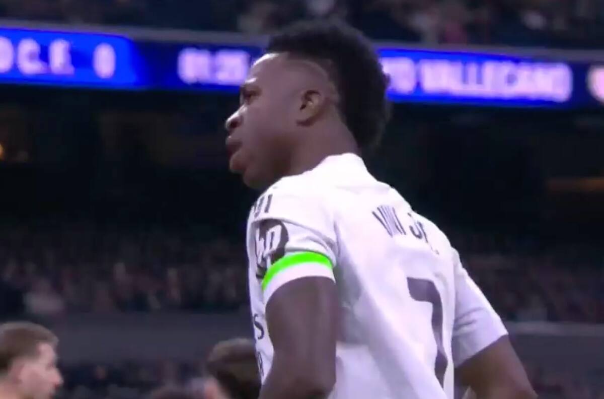 VIDEO | ¡No hay caso! Vinicius vuelve a ser fuertemente pifiado en el Santiago Bernabéu