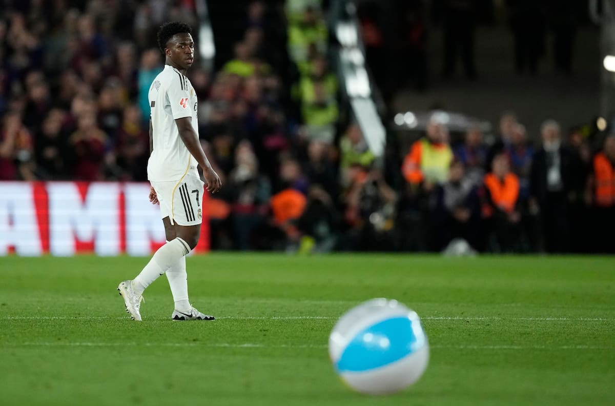Estampida en el Real Madrid: 10 jugadores declarados como transferibles