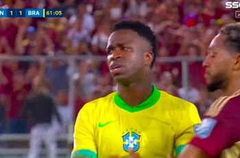 ¡Una pesadilla! Vinícius Júnior desperdicia de manera insólita este penal para Brasil en Venezuela