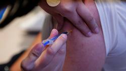 ¿Quiénes se deben vacunar con Nirsevimab, el innovador medicamento que acaba con el Virus Sincicial?