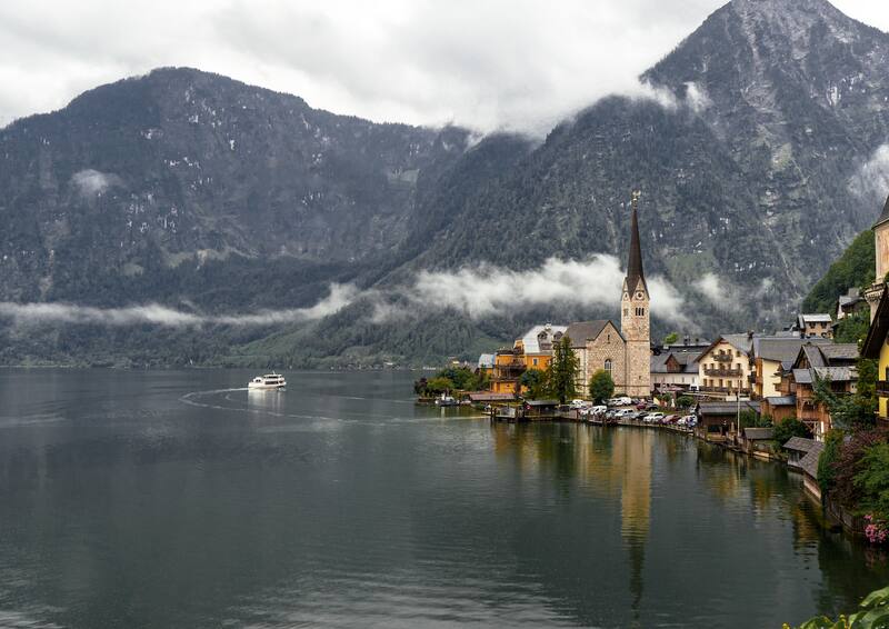 Conoce los detalles para poder postular a vivir y trabajar un año en Austria.