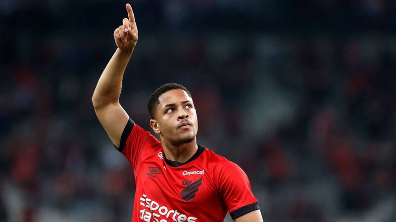 Vitor Roque en su temporada 2023 con el Athletico Paranaense