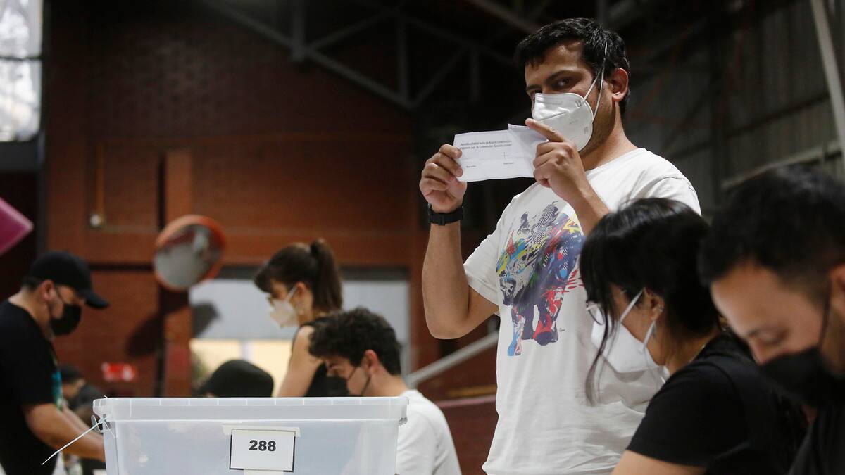 Plebiscito Constitucional: ¿Desde cuándo podré excusarme como vocal de mesa?