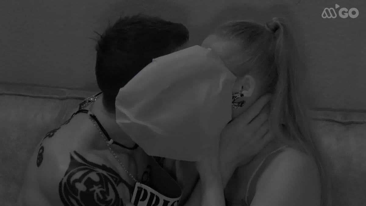 Álvaro y Ludmila se besaron por segunda vez en el reality. Foto: Reproducción MegaGo.
