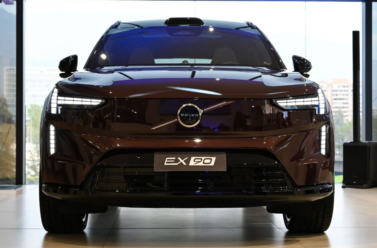 Estos son los SUV con que Volvo renueva su apuesta electrificada en Chile