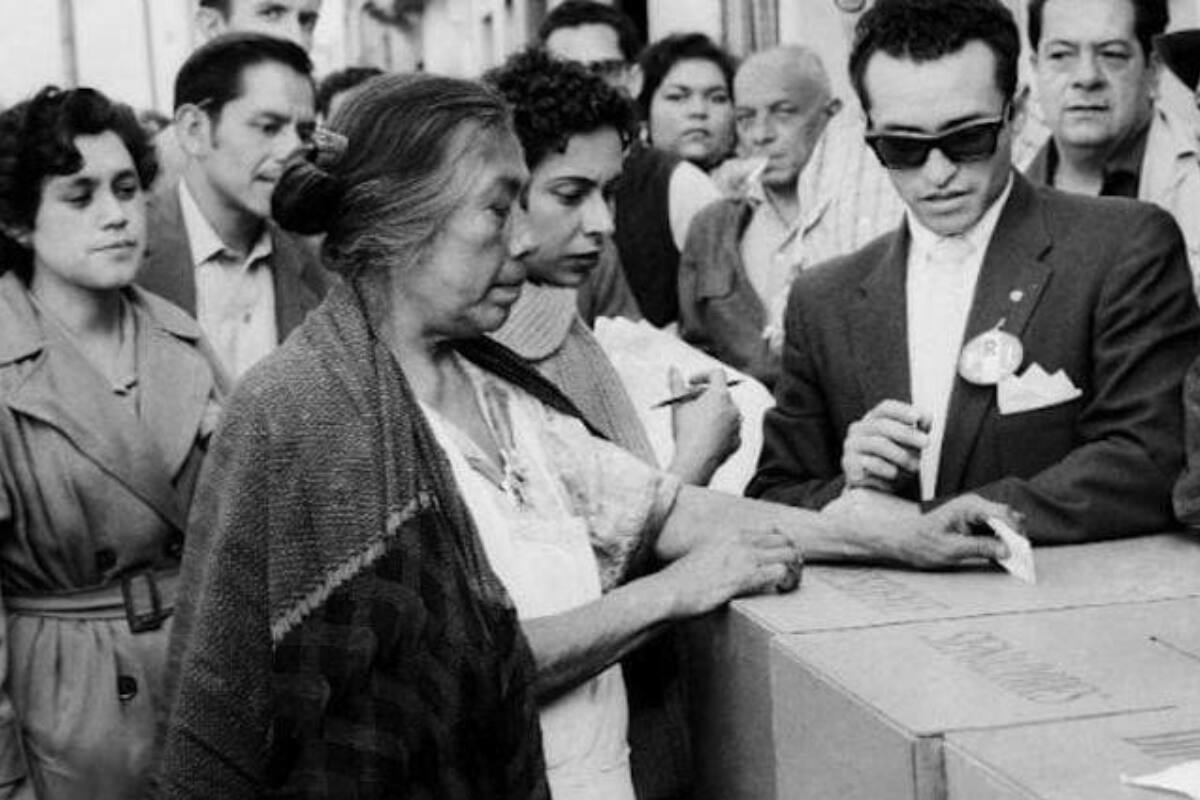 Con el voto femenino en Uruguay, también comienza el sufragio de mujeres de toda América del Sur.