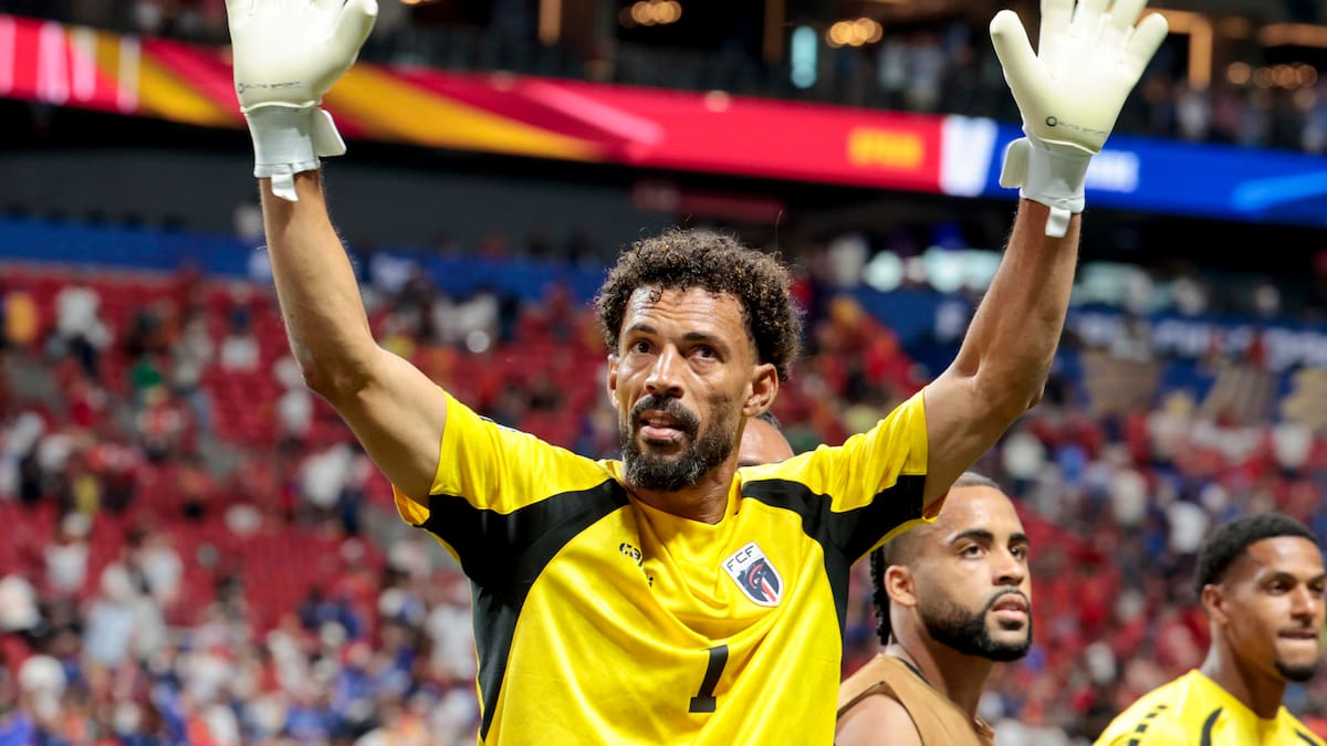 Tiene 40 años y sumó más de 1,6 millones de seguidores: Vozinha se convierte en el héroe del Mundial 2026