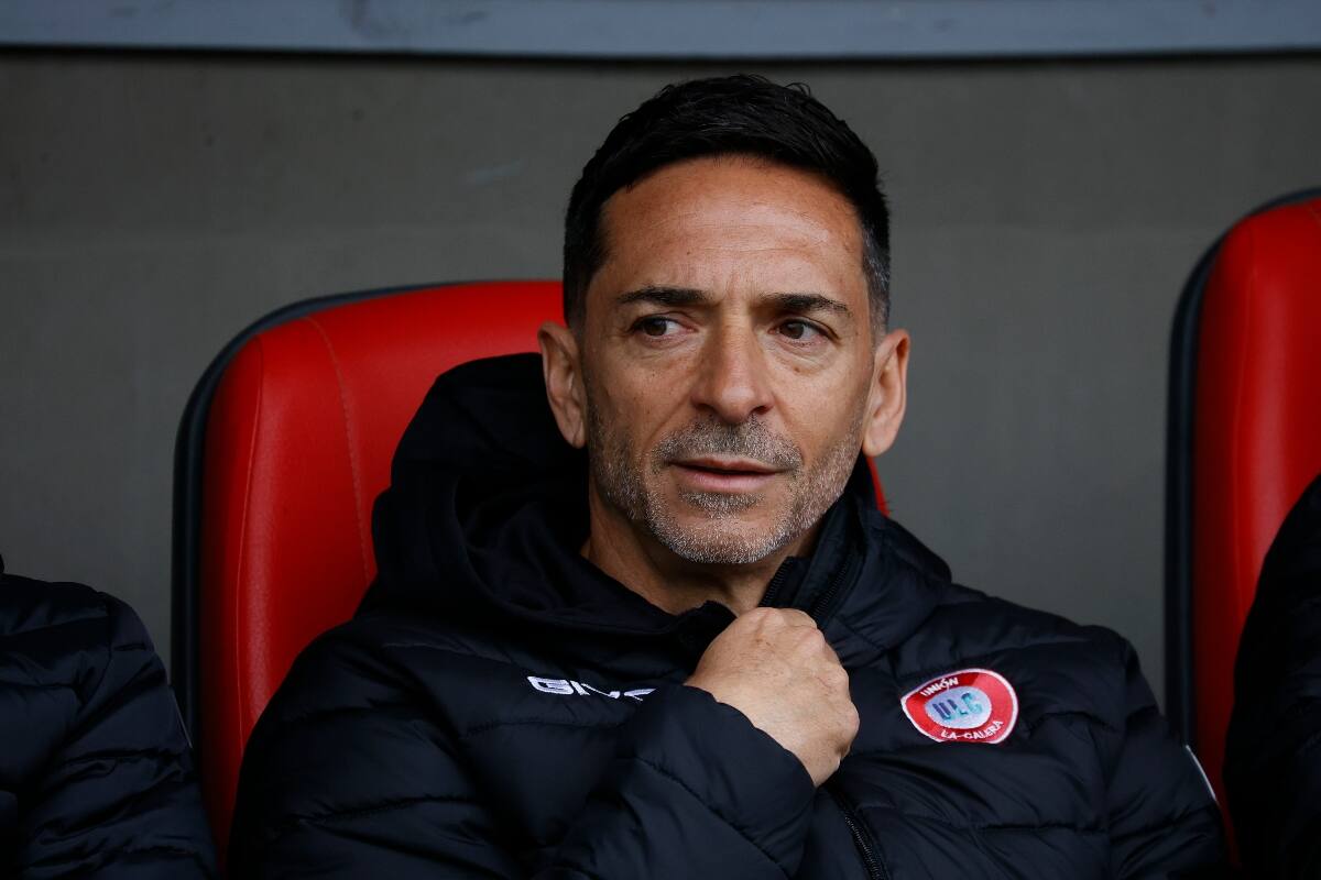 Walter Lemma como entrenador de Unión La Calera.