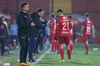 No se mueve: Walter Lemma llegó a un acuerdo para seguir en la banca de Unión La Calera