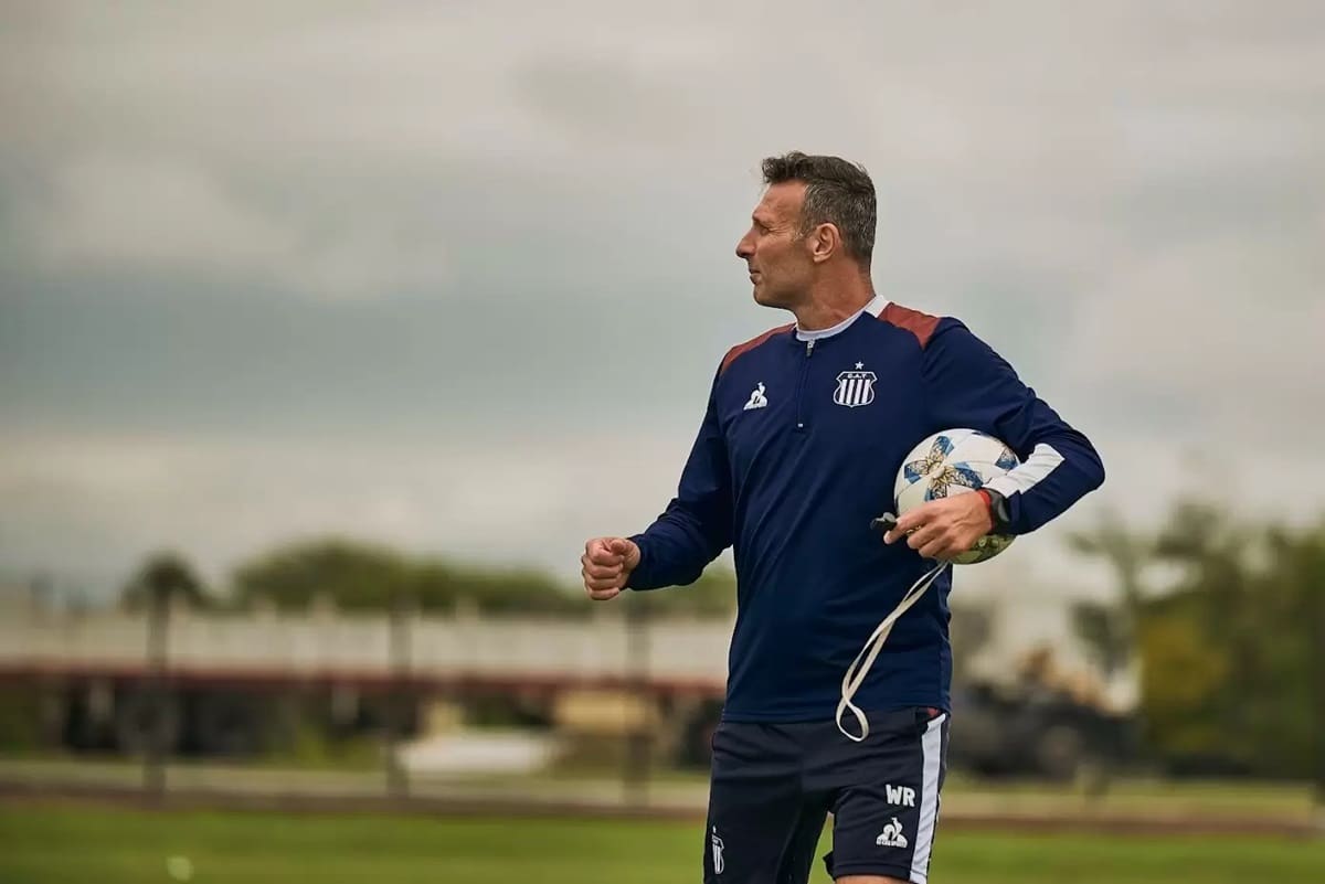 es el nuevo entrenador de Everton.