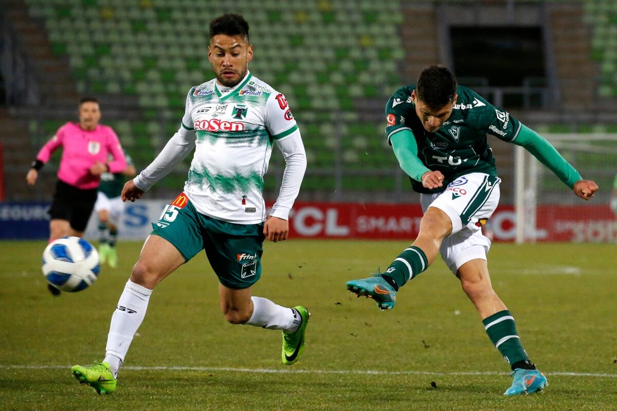 chocan en la Primera B. Foto: Agencia Aton.