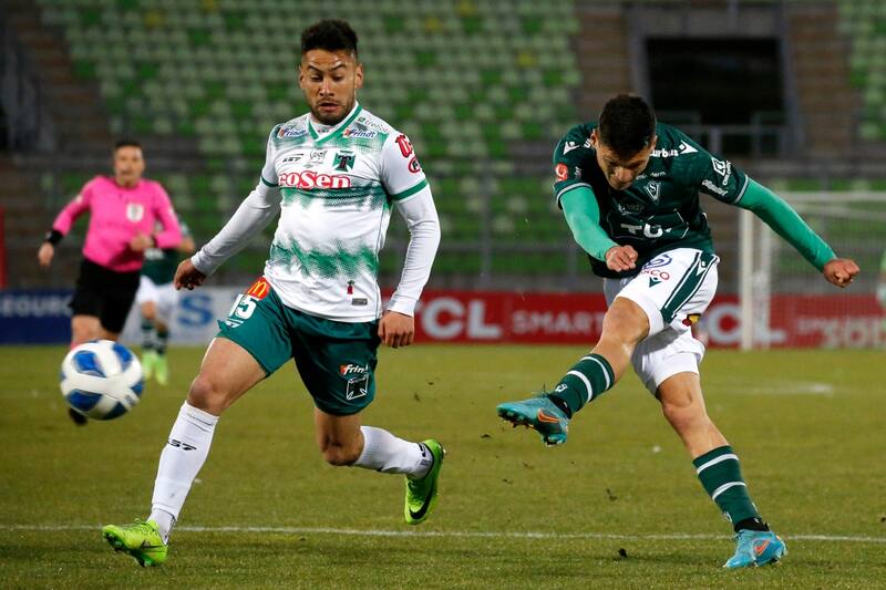 chocan en la Primera B. Foto: Agencia Aton.