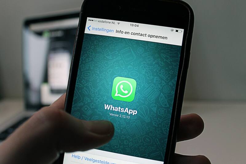 tiene ciertos códigos en sus chats, como por ejemplo vv. (Foto: Pexels).