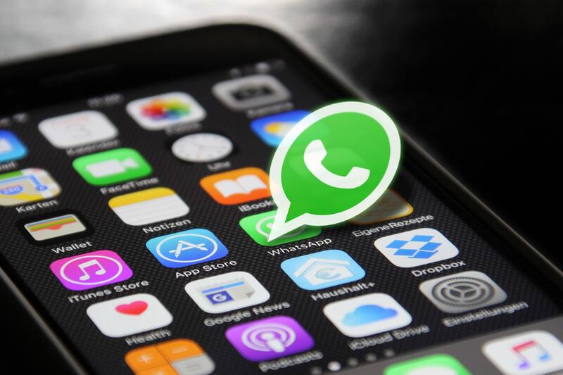 Con su última actualización, la app de mensajería dejará de funcionar en varios modelos antiguos de Android y iPhone.