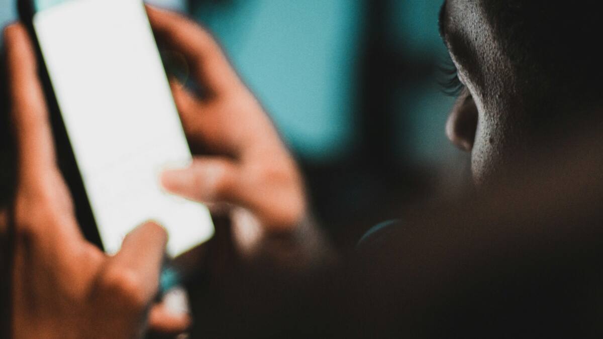 Aprende a eliminar archivos innecesarios de WhatsApp para liberar memoria sin perder tus archivos importantes